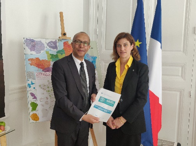 Remise du rapport 12ème Rencontre nationale - 8 mai 2025